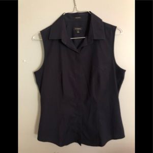 CLEARANCE! Talbots wrinkle resist sleeveless Shirt